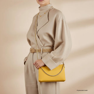Italian Full-Grain Leather Crossbody Bag | Mantova - Glamourous Grace