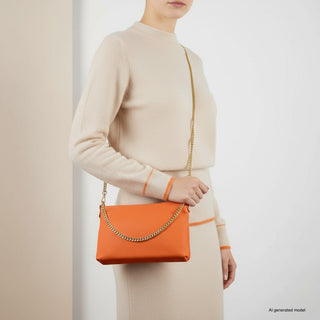 Italian Full-Grain Leather Crossbody Bag | Mantova - Glamourous Grace
