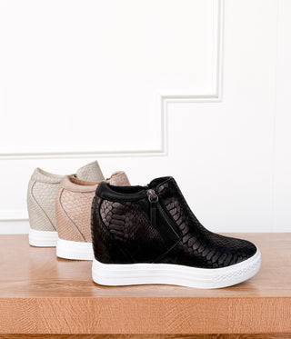 Timmibelle Wedge Sneaker in Black - Glamourous Grace