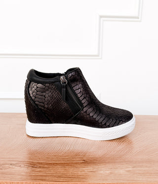 Timmibelle Wedge Sneaker in Black - Glamourous Grace