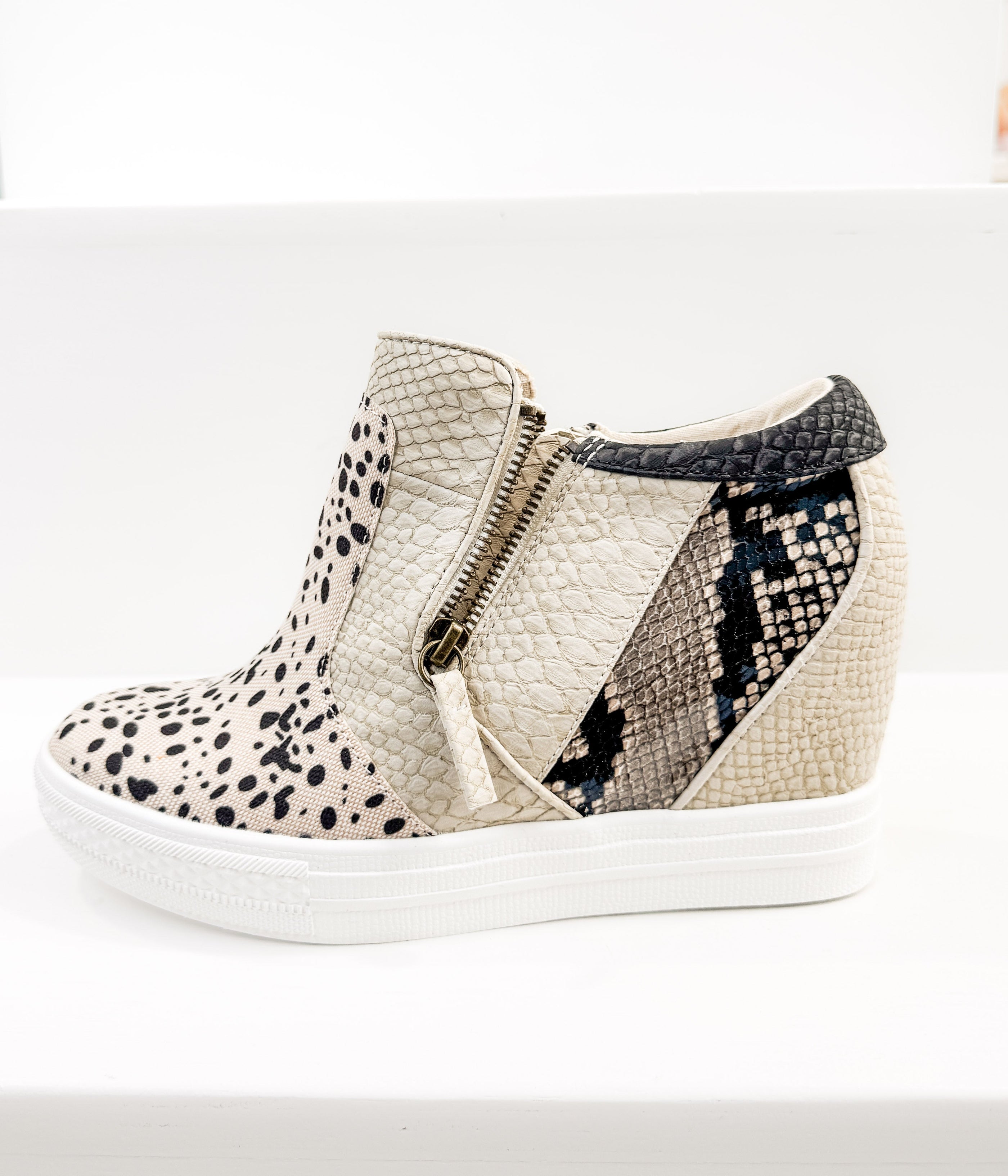 Tinaya Hidden Sneaker Wedge - Glamourous Grace