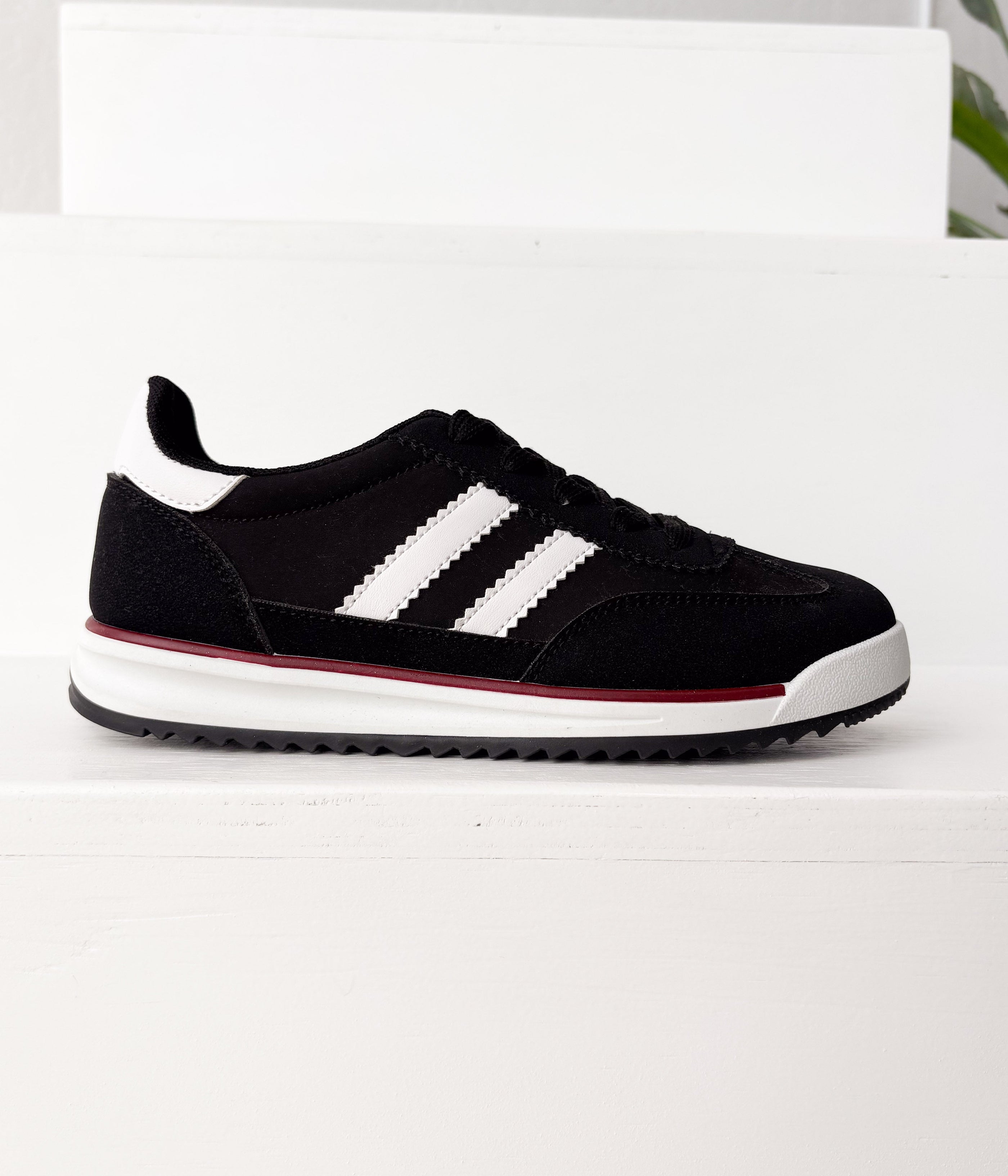 Tokyo Dual Stripe Sneakers in Black - Glamourous Grace
