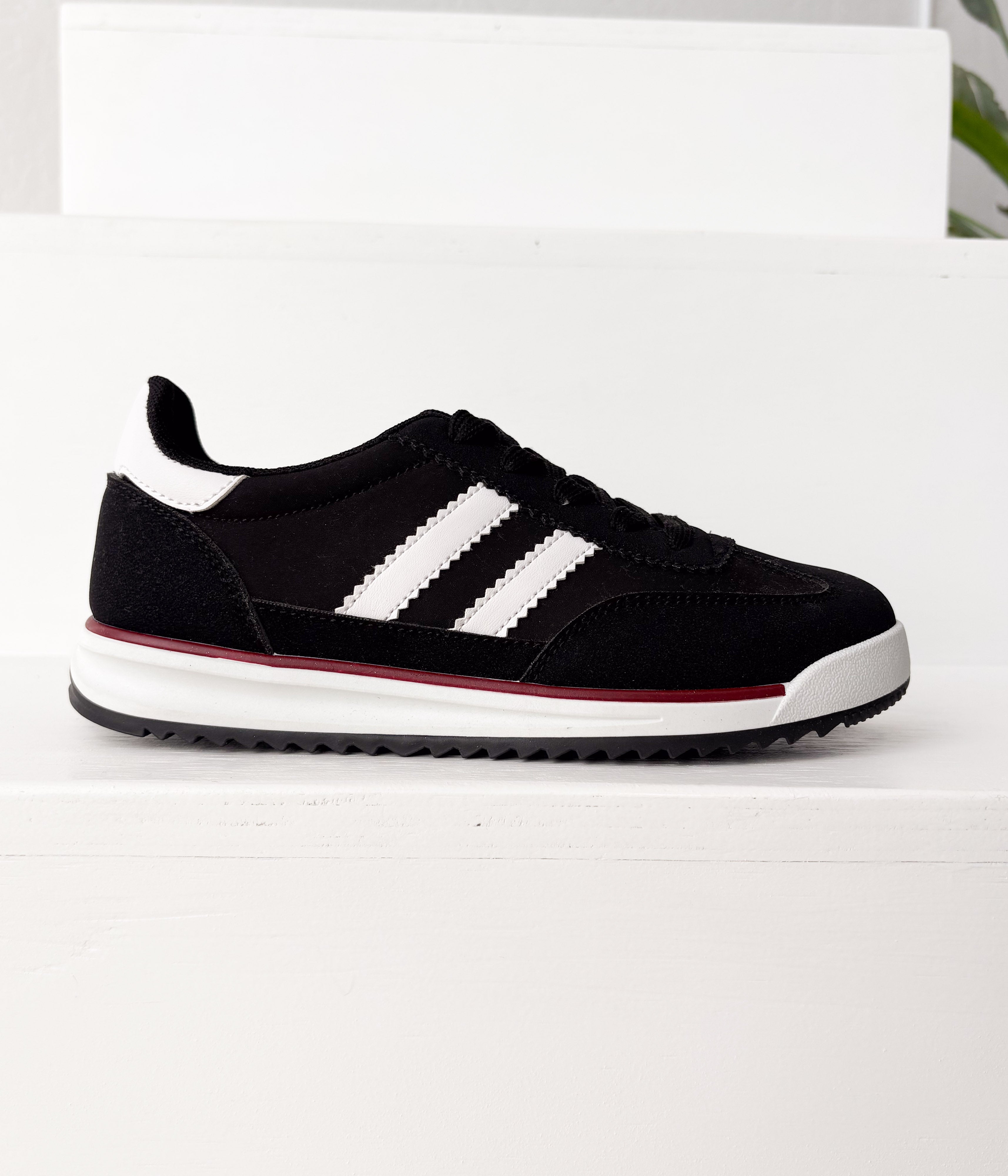 Tokyo Dual Stripe Sneakers in Black - Glamourous Grace