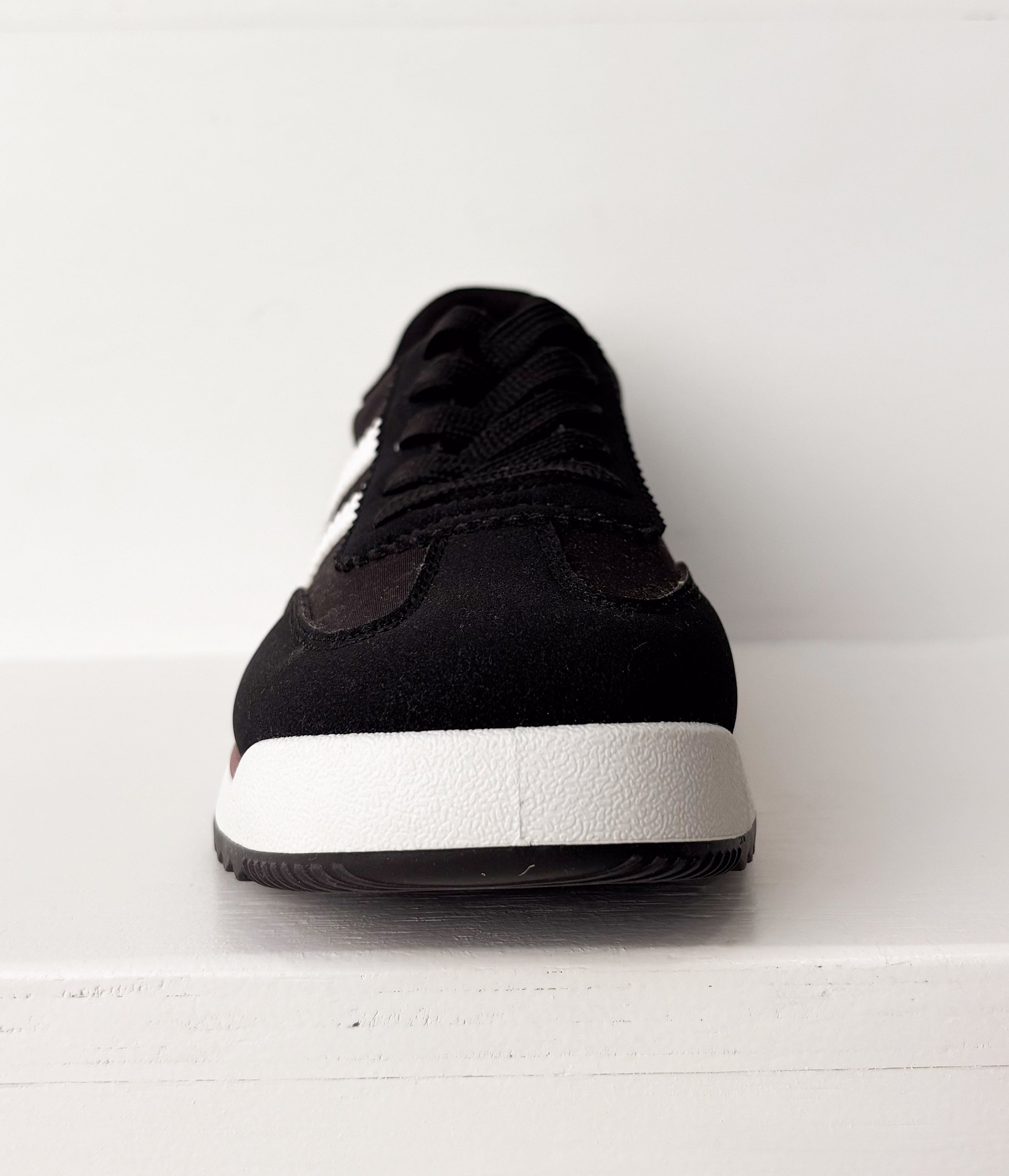 Tokyo Dual Stripe Sneakers in Black - Glamourous Grace