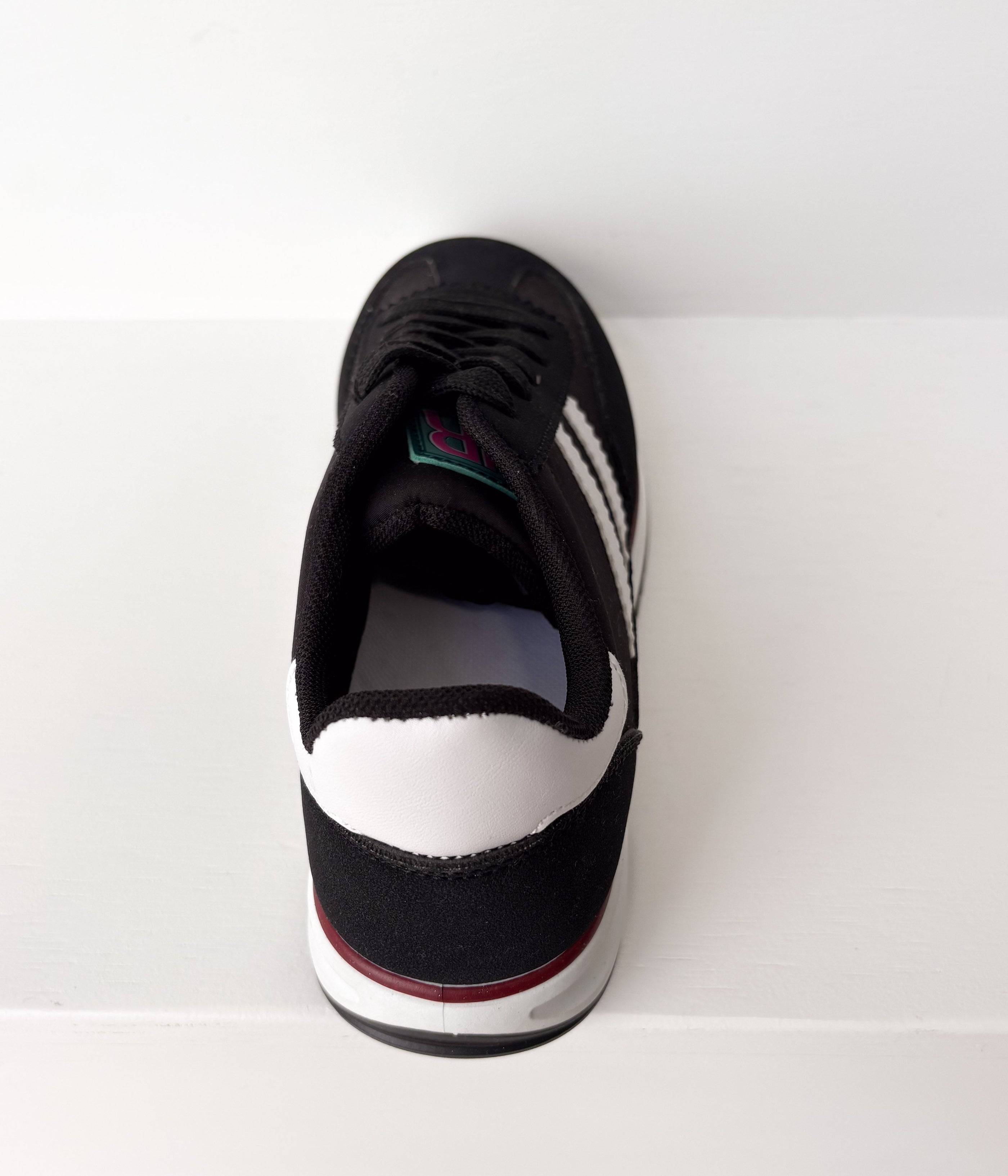 Tokyo Dual Stripe Sneakers in Black - Glamourous Grace