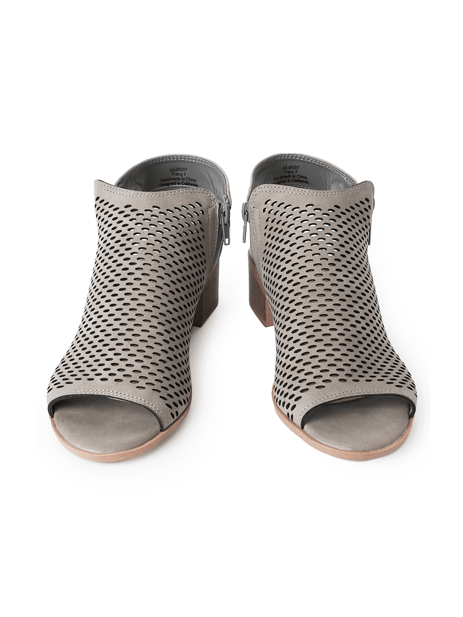 Tracy | Grey Nubuck - Glamourous Grace