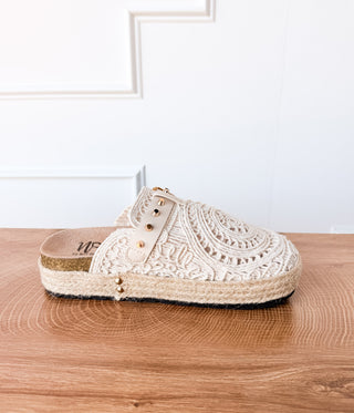Treads Clogs in White - Glamourous Grace