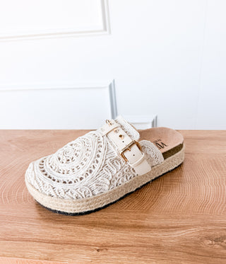 Treads Clogs in White - Glamourous Grace