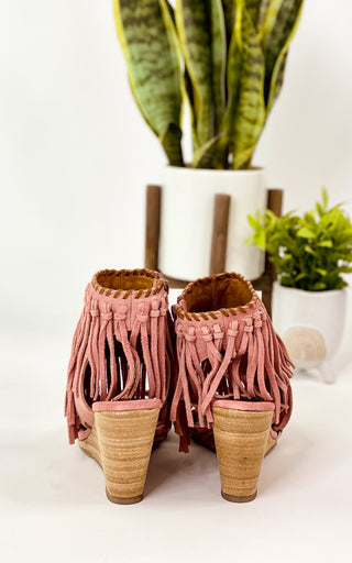 True Fringe Wedge in Blush - Glamourous Grace