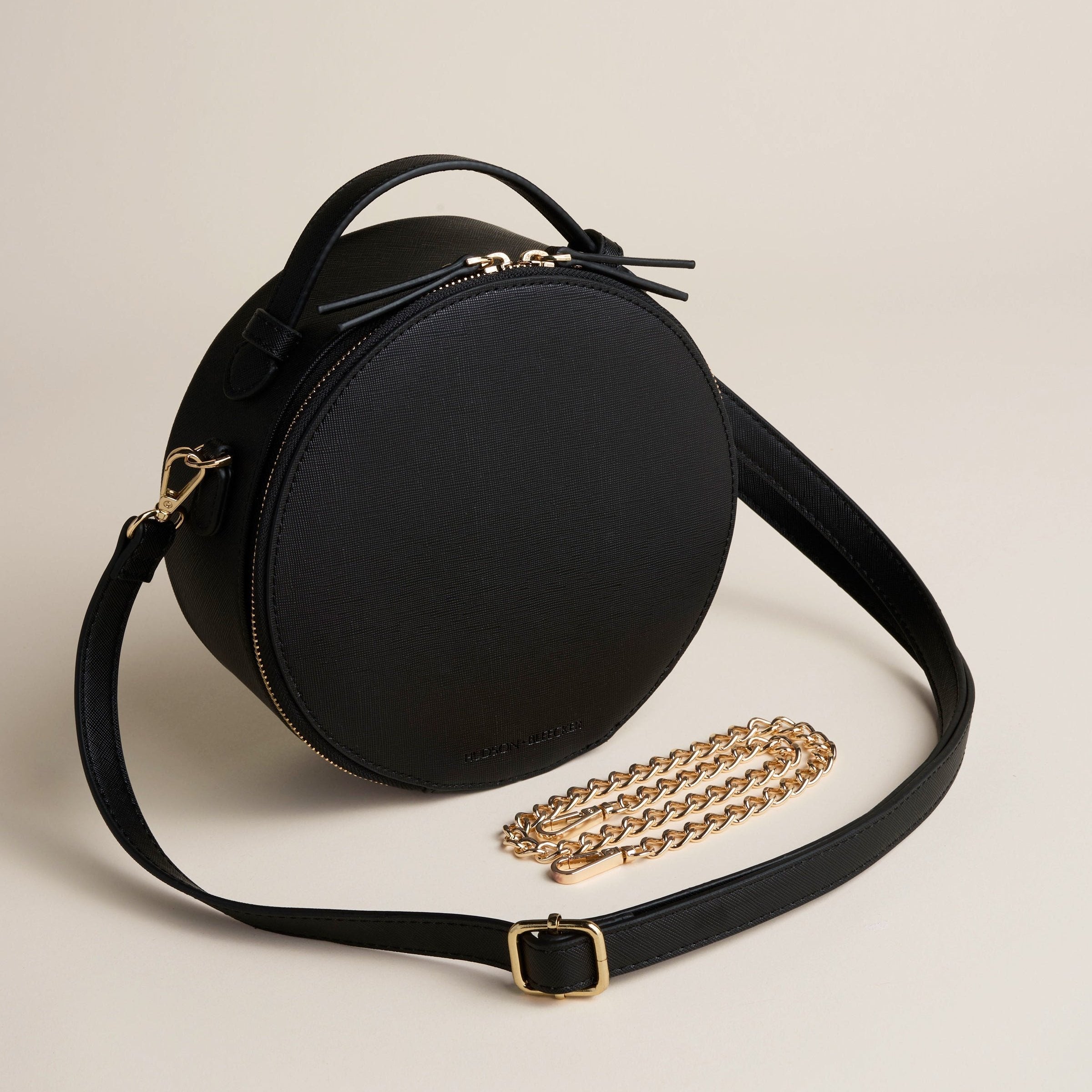 Nomad Round Travel Case - Ecru