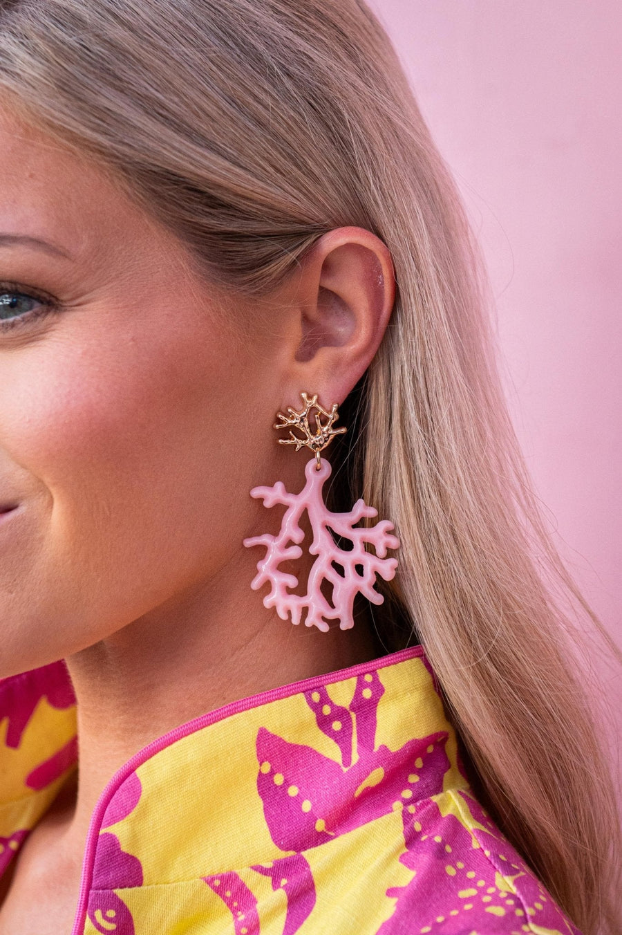 Tula - Coral Acrylic Earring - Glamourous Grace