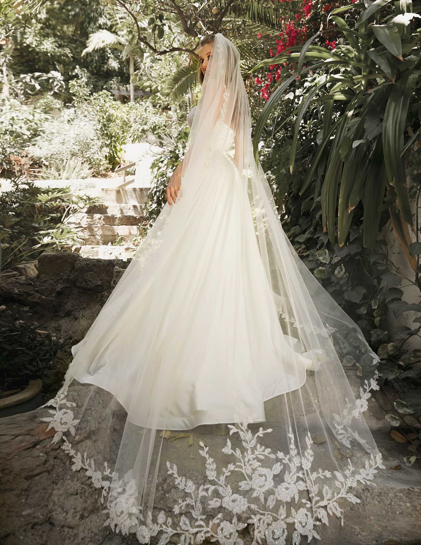 Spring Bouquet Bead Edge Cathedral Veil - Glamourous Grace