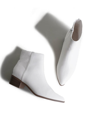 Viper | White - Glamourous Grace