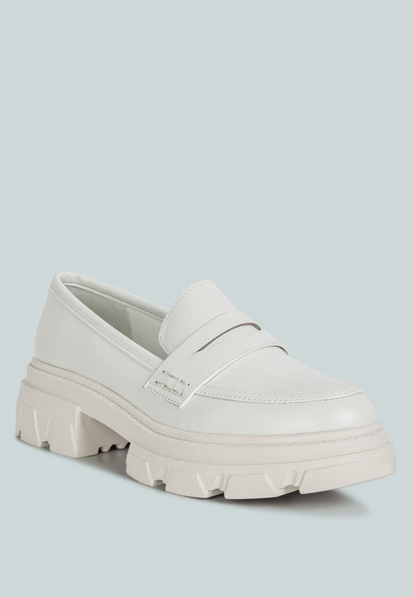 Kyro Wagon Platform Heel Loafers - Glamourous Grace