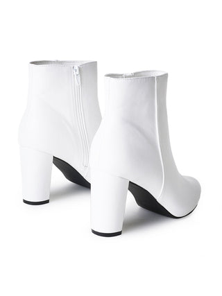 Wallice | White - Glamourous Grace