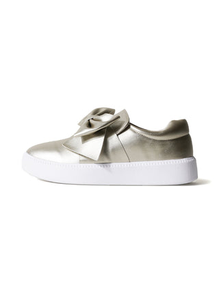 Wally | White Gold - Glamourous Grace