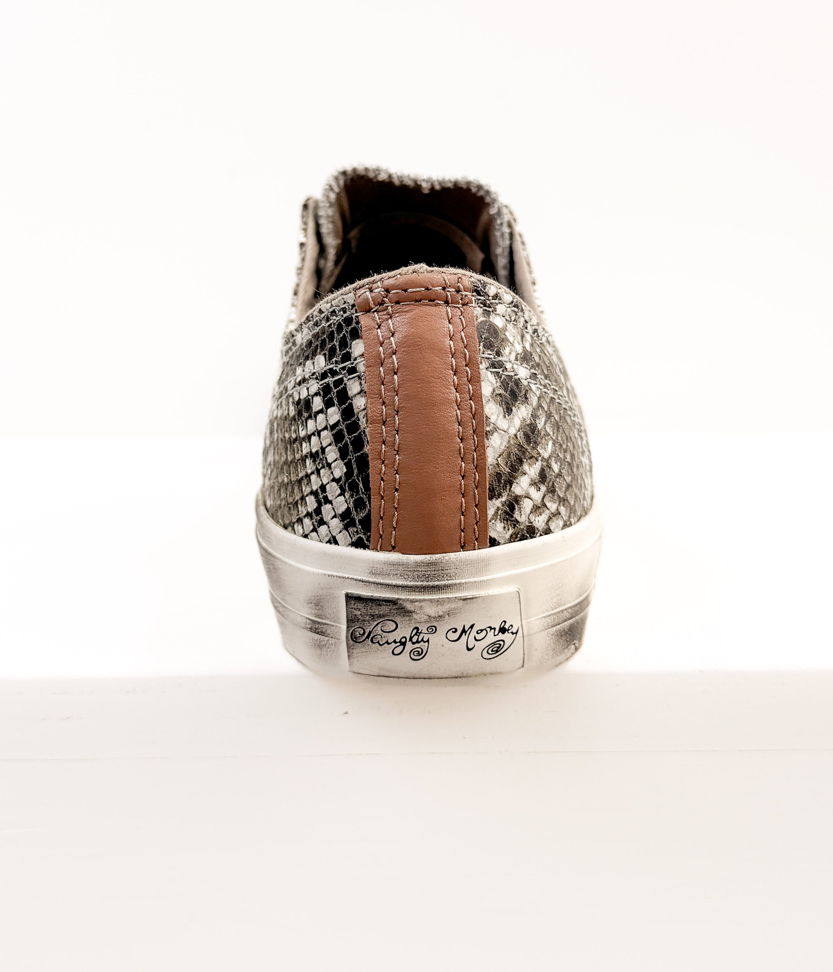 Wildlife Sneakers - Glamourous Grace