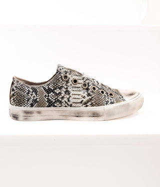 Wildlife Sneakers - Glamourous Grace