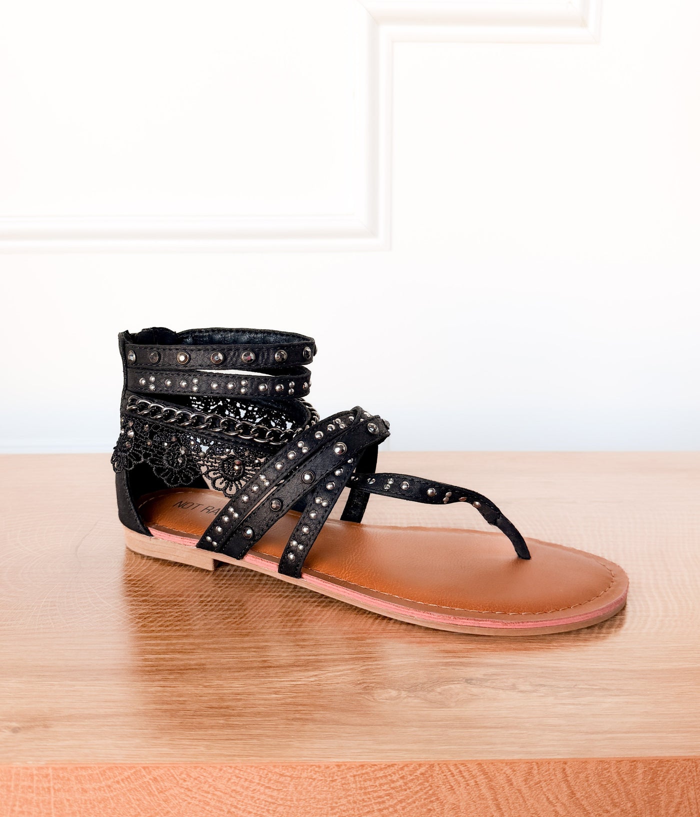Willow Sandal in Black - Glamourous Grace