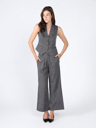 Woven fabric button open vest