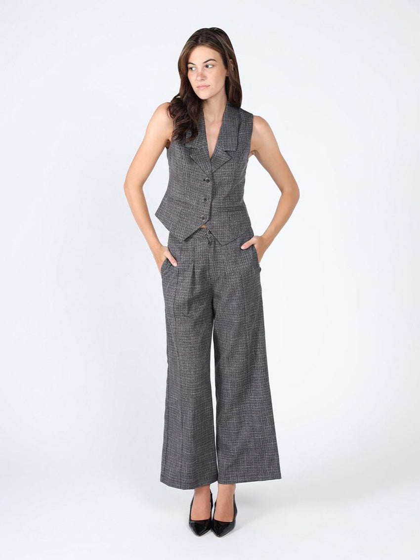 Woven fabric button open vest