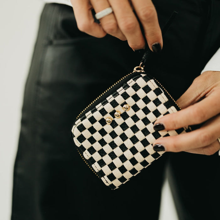 Wynona Woven Wallet - Glamourous Grace