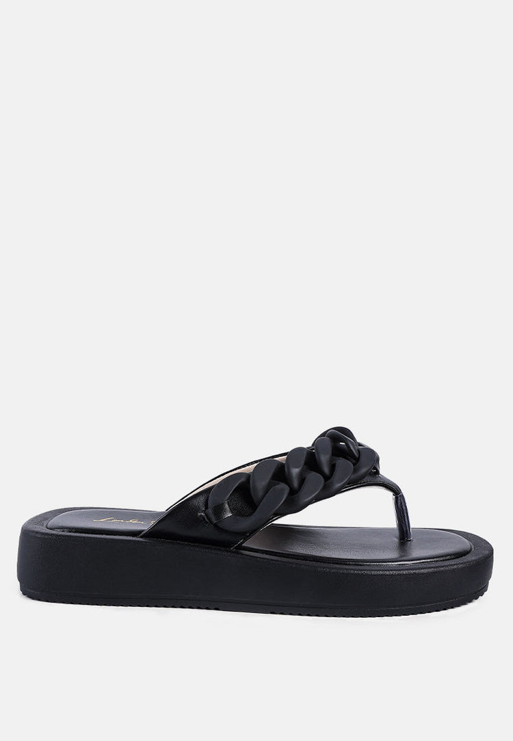 Zing Link Chain Thong Flats - Glamourous Grace