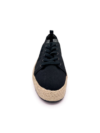 Yaras Sneakers in Black - Glamourous Grace