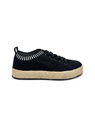 Yaras Sneakers in Black - Glamourous Grace